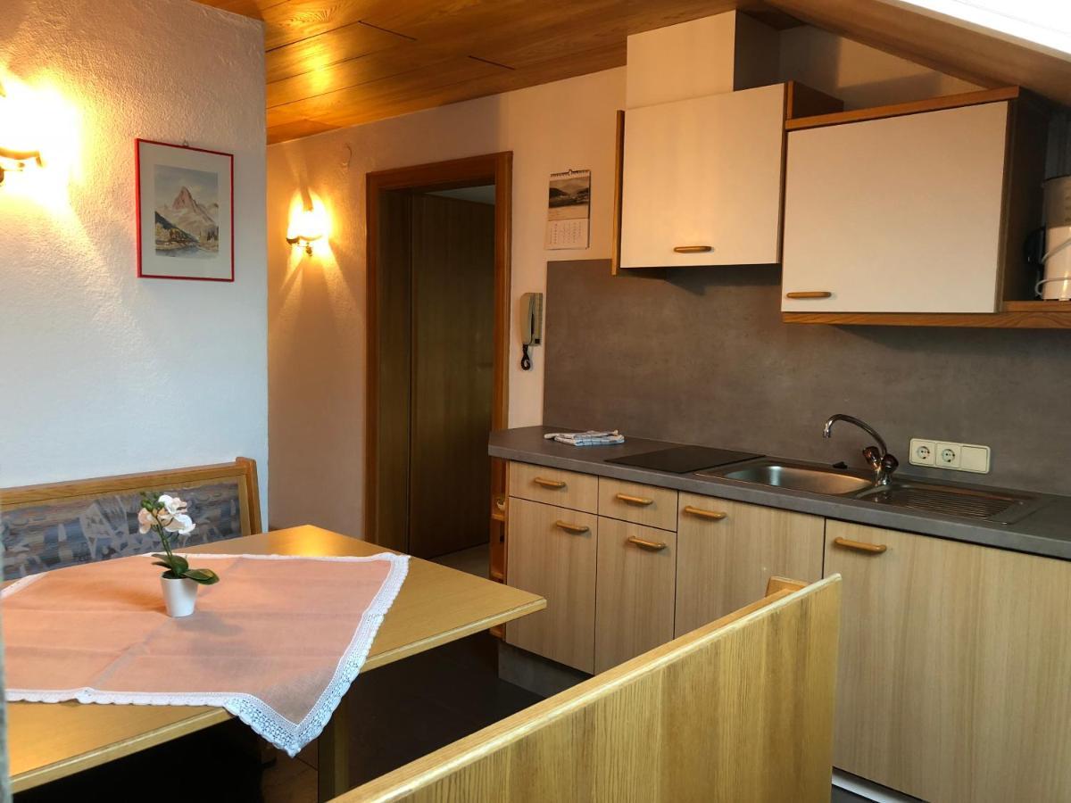 Ferienwohnung Haus Kneissl Seefeld in Tirol Exterior foto