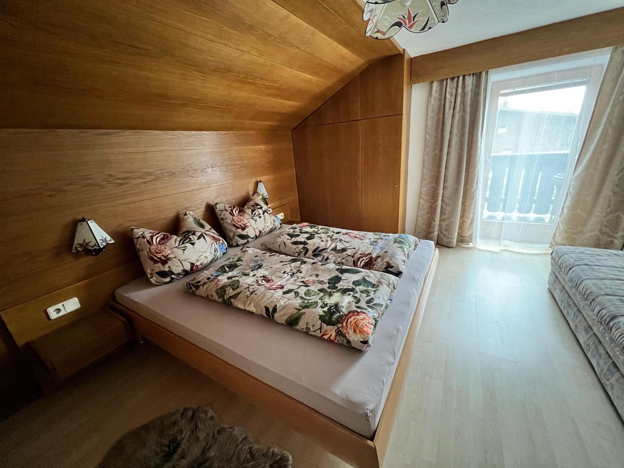 Ferienwohnung Haus Kneissl Seefeld in Tirol Exterior foto