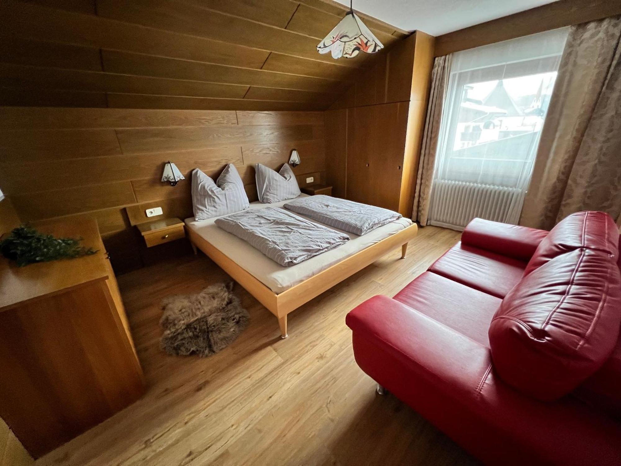 Ferienwohnung Haus Kneissl Seefeld in Tirol Zimmer foto
