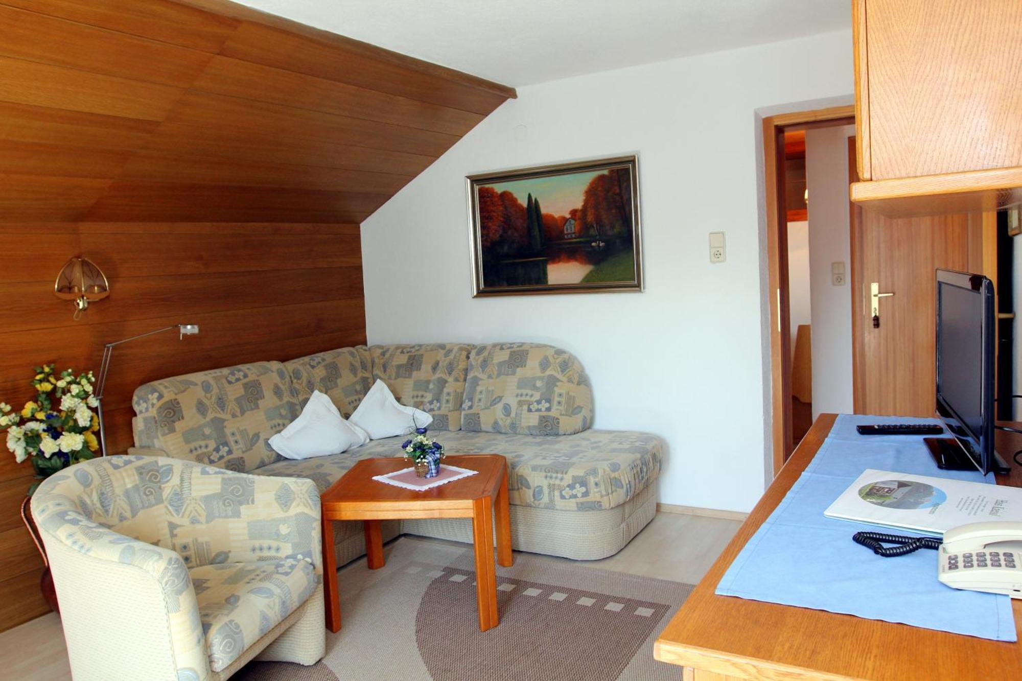 Ferienwohnung Haus Kneissl Seefeld in Tirol Zimmer foto
